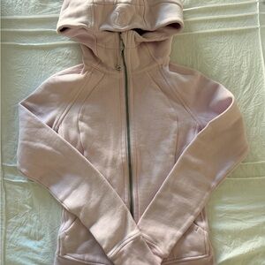 Lululemon light pink scuba
